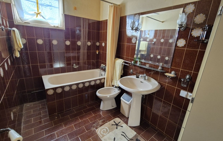 Maison de ville OLONZAC (34210)  103 m2 129 000 € 