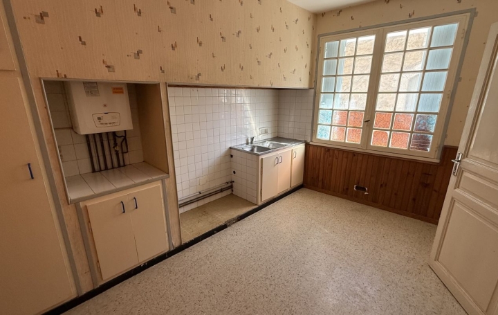 Maison LEZIGNAN-CORBIERES (11200)  140 m2 139 000 € 