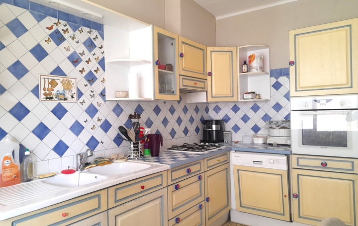 Maison de village OLONZAC (34210)  96 m2 122 000 € 