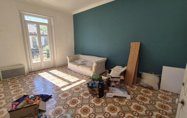 Maison FELINES-MINERVOIS (34210)  211 m2 138 000 € 