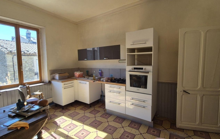 Maison FELINES-MINERVOIS (34210)  211 m2 138 000 € 