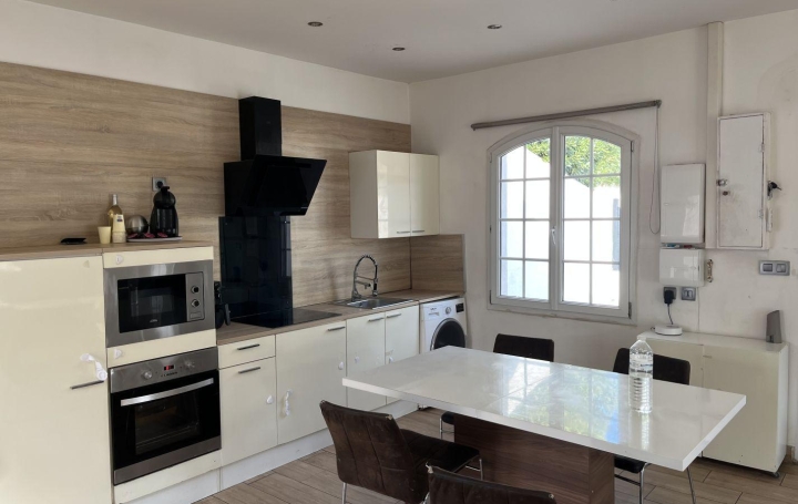 Villa LEZIGNAN-CORBIERES (11200)  73 m2 190 000 € 