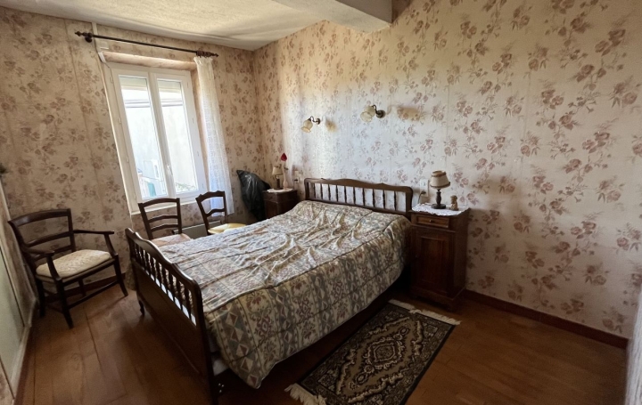 Maison OUPIA (34210)  148 m2 129 000 € 