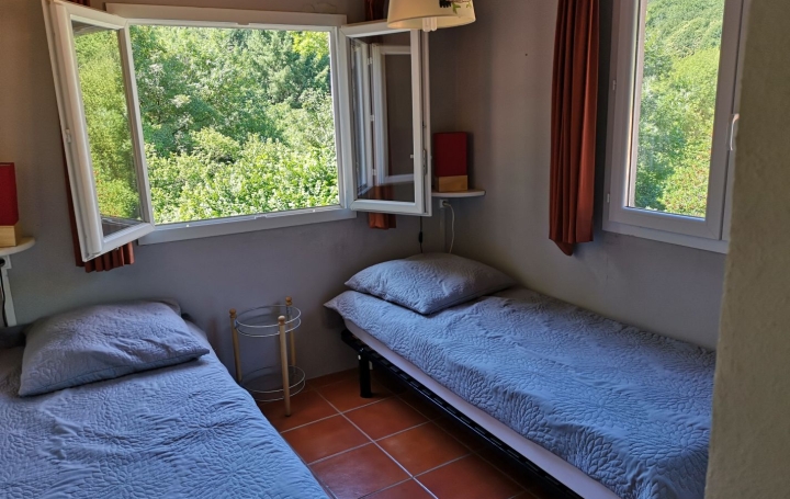 Maison FERRALS-LES-MONTAGNES (34210)  75 m2 143 000 € 