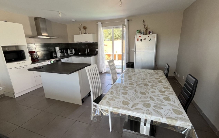 Villa VILLENEUVE-MINERVOIS (11160)  90 m2 219 000 € 