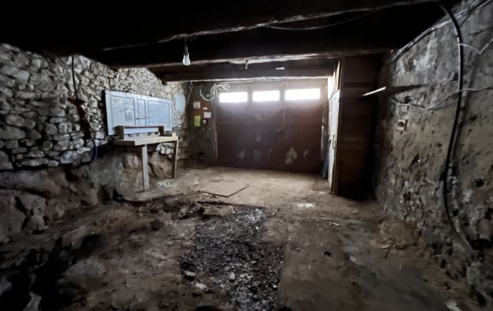 Maison de village POUZOLS-MINERVOIS (11120)  108 m2 110 000 € 