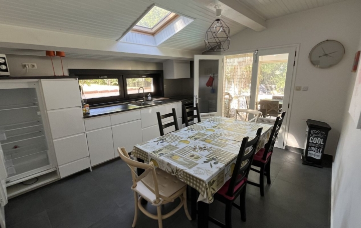 Villa BOISSET (34220)  130 m2 280 000 € 