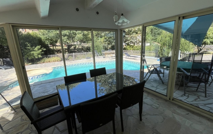 Villa BOISSET (34220)  130 m2 280 000 € 