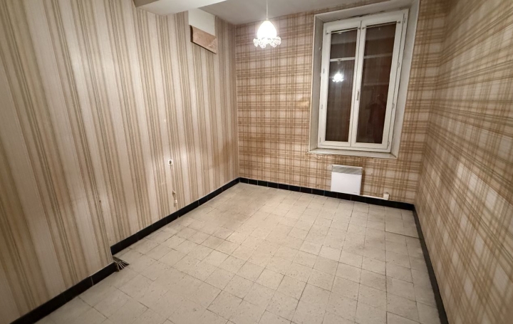 Maison de village OLONZAC (34210)  90 m2 78 500 € 