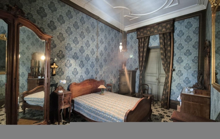 Maison OLONZAC (34210)  464 m2 460 000 € 