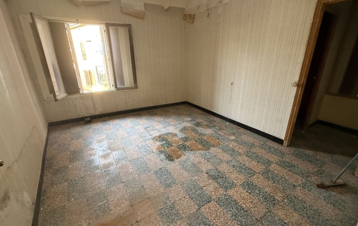 Maison OLONZAC (34210)  95 m2 39 000 € 