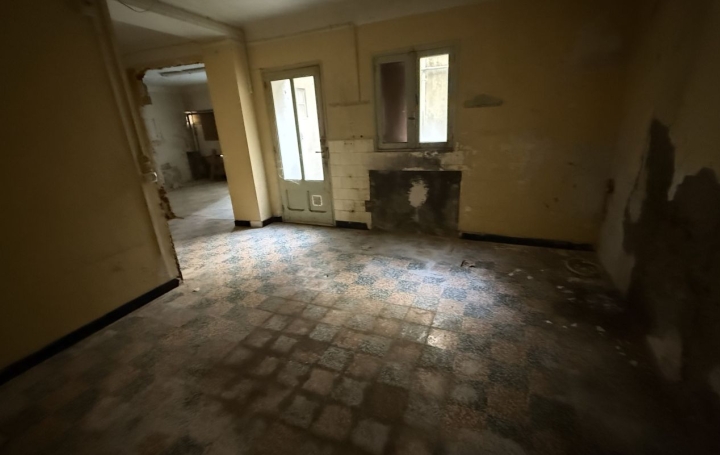 Maison OLONZAC (34210)  95 m2 39 000 € 