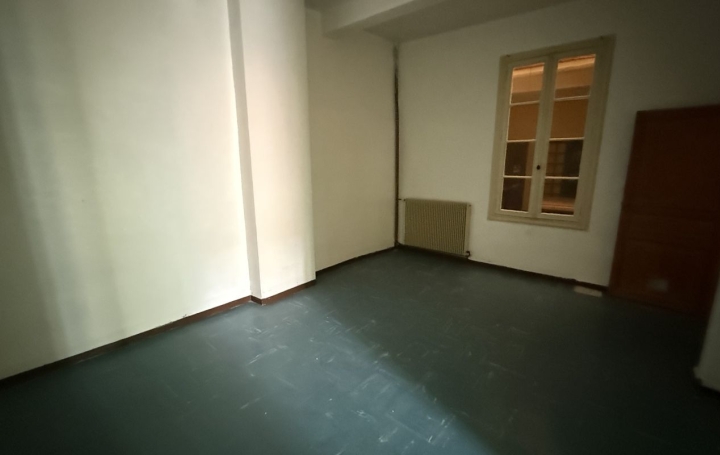 Immeuble OLONZAC (34210)  220 m2 138 000 € 