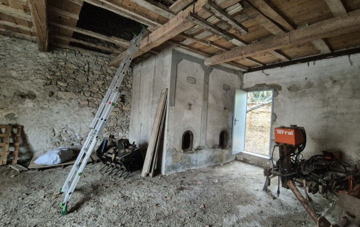 Garage PARAZA (11200)  63 m2 64 000 € 