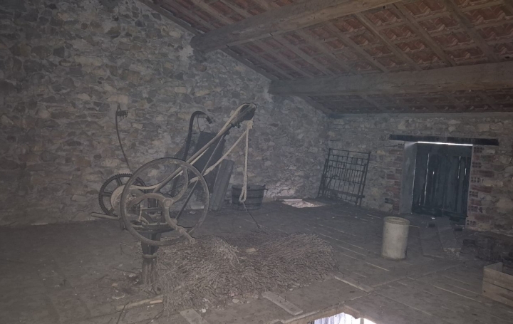 Garage PARAZA (11200)  63 m2 64 000 € 