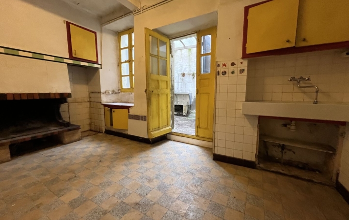 Maison de village SIRAN (34210)  100 m2 45 000 € 