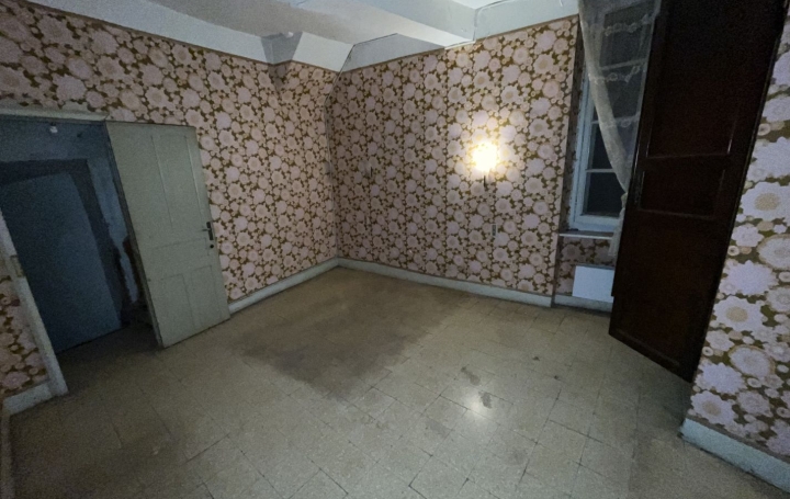 Maison de village SIRAN (34210)  100 m2 45 000 € 