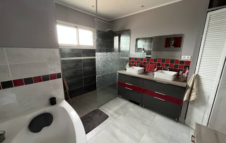 Villa SALLELES-D'AUDE (11590)  126 m2 385 000 € 