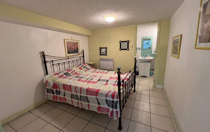 Maison de village CESSERAS (34210)  71 m2 76 000 € 