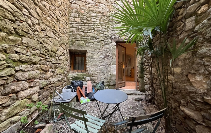 Maison de village AZILLANET (34210)  201 m2 199 000 € 