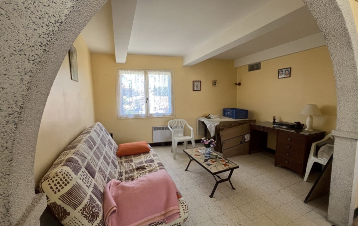 Maison OUVEILLAN (11590)  89 m2 93 000 € 