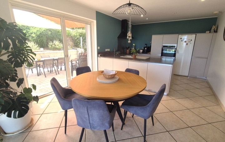 Villa CAUNES-MINERVOIS (11160)  190 m2 340 000 € 
