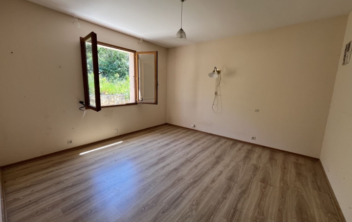 Villa MONTBRUN-DES-CORBIERES (11700)  64 m2 210 000 € 