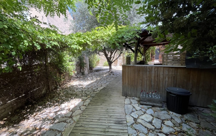 Maison CESSERAS (34210)  105 m2 215 000 € 