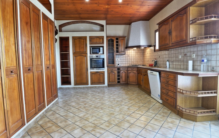 Villa CASTELNAU-D'AUDE (11700)  163 m2 265 000 € 