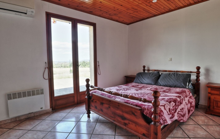 Villa CASTELNAU-D'AUDE (11700)  163 m2 265 000 € 