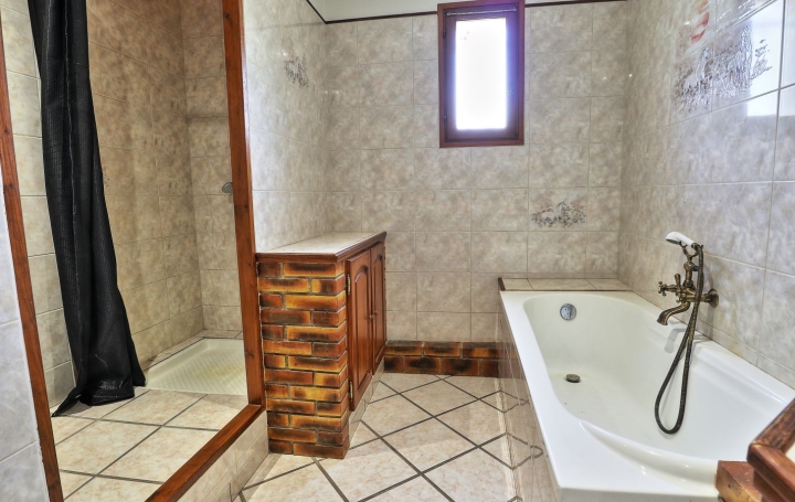 Villa CASTELNAU-D'AUDE (11700)  163 m2 265 000 € 