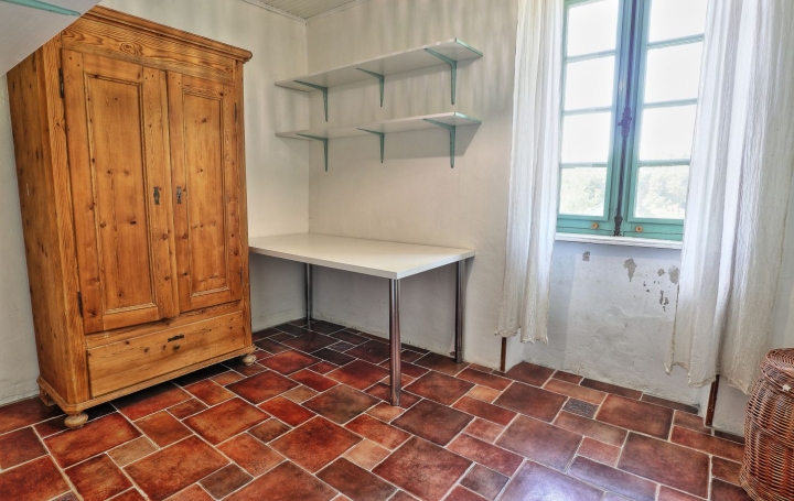 Maison de village BEAUFORT (34210)  95 m2 140 000 € 