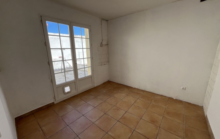 Villa HOMPS (11200)  98 m2 148 000 € 