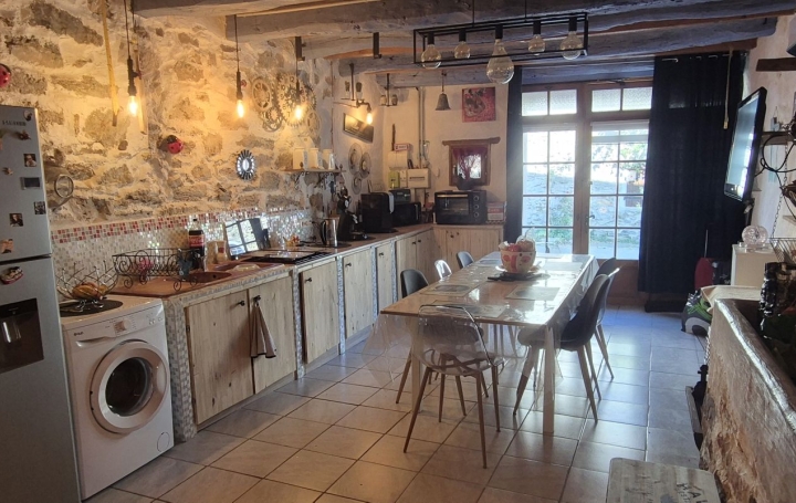 Maison de ville RIEUSSEC (34220)  92 m2 89 000 € 
