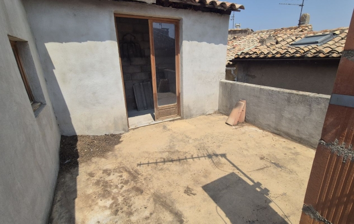 Maison de village OLONZAC (34210)  130 m2 79 000 € 
