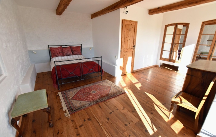 Maison de village CESSERAS (34210)  155 m2 249 000 € 