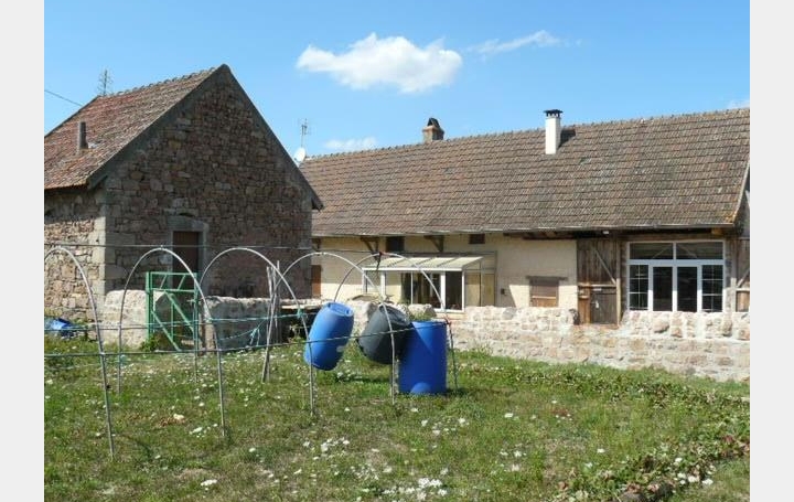 Réseau Immo-diffusion : Maison  VENDENESSE-LES-CHAROLLES  100 m2 189 000 € 