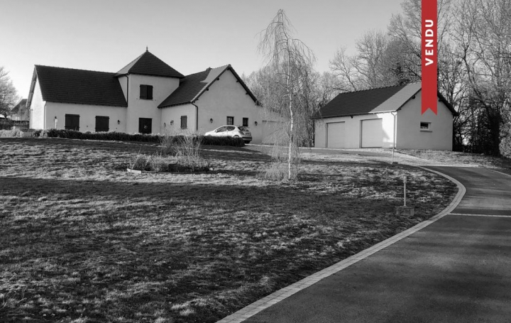 Réseau Immo-diffusion : Maison  PARAY-LE-MONIAL  205 m2 255 000 € 