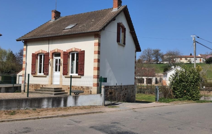 Réseau Immo-diffusion : Maison de village  VENDENESSE-SUR-ARROUX  80 m2 77 000 € 