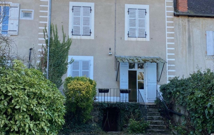 Réseau Immo-diffusion : Maison  PALINGES  160 m2 111 000 € 