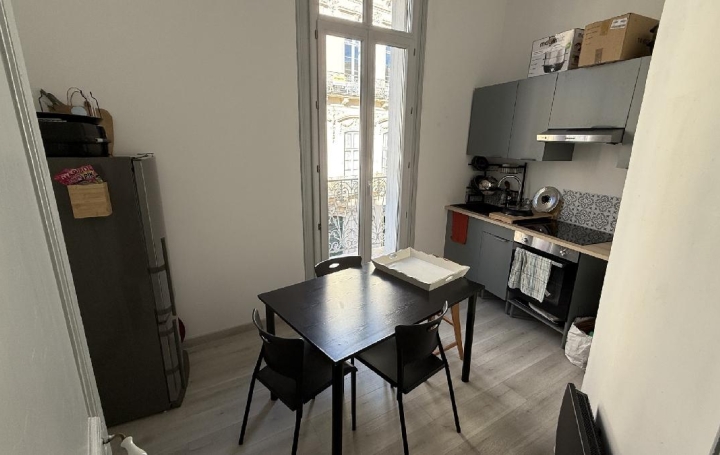 2 Pièces MONTPELLIER (34000)  55 m2 1 050 € 