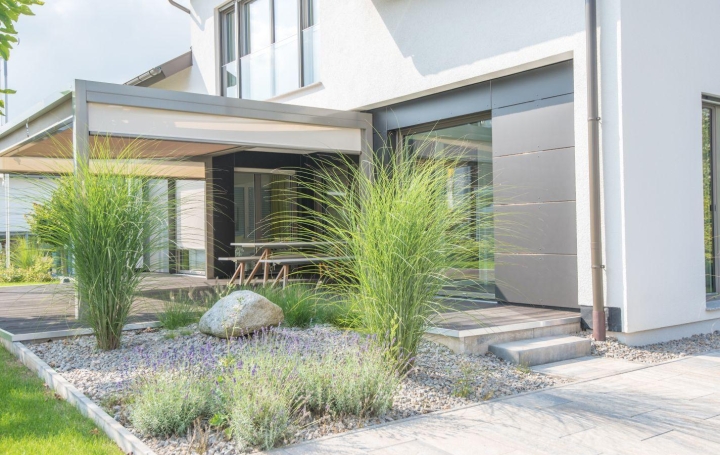 Réseau Immo-diffusion : Maison  SENAS  91 m2 366 200 € 