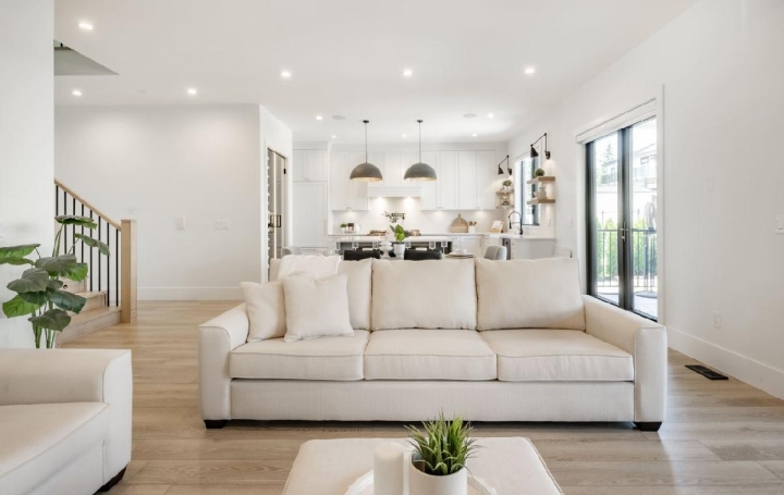 Réseau Immo-diffusion : Villa  VILLENEUVE-TOLOSANE  86 m2 279 900 € 