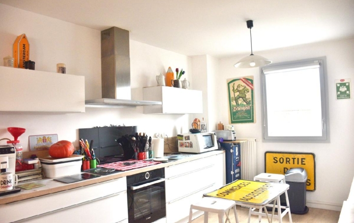 Réseau Immo-diffusion : Appartement P4  LILLE  93 m2 254 000 € 