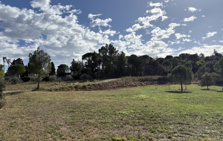 Terrain CALVISSON (30420)  386 m2 139 900 € 
