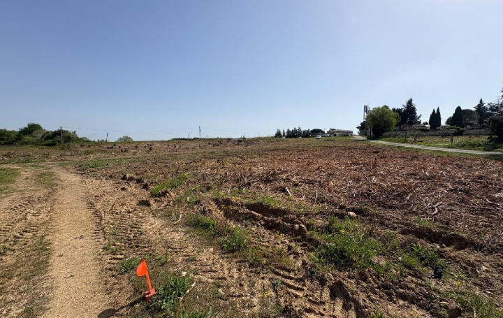 Terrain NIMES (30000)  200 m2 84 900 € 