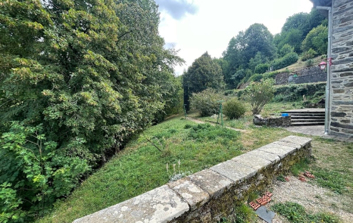 Maison MIOLLES (81250)  200 m2 225 000 € 