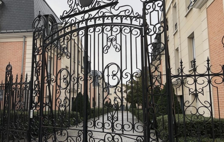 Réseau Immo-diffusion : Appartement P3  CROISSY-SUR-SEINE  59 m2 1 150 € 