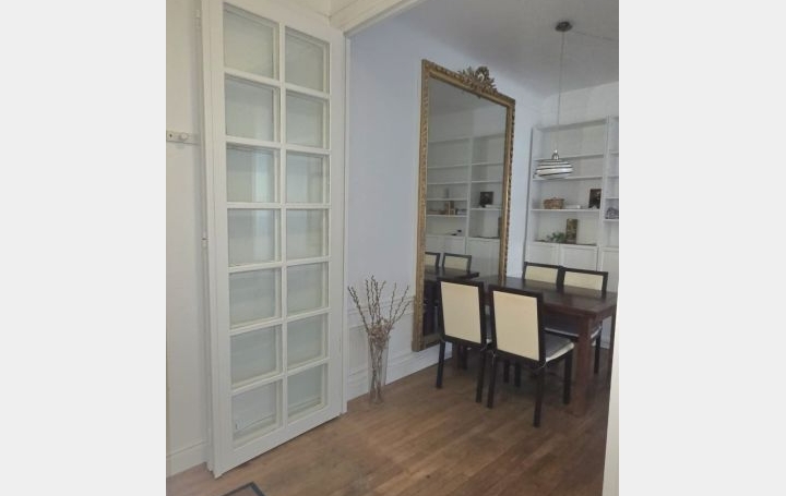 Appartement PARIS (75016) 78 m<sup>2</sup> 2 500 € 