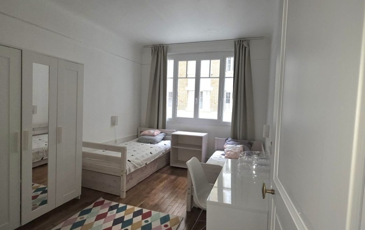 3 Pièces PARIS (75016)  78 m2 2 500 € 